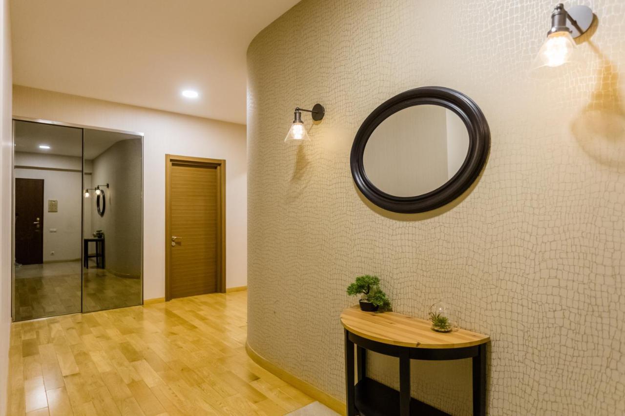 Central Cosy 5Bd-5Bath Apartment Tbilisi Exterior photo