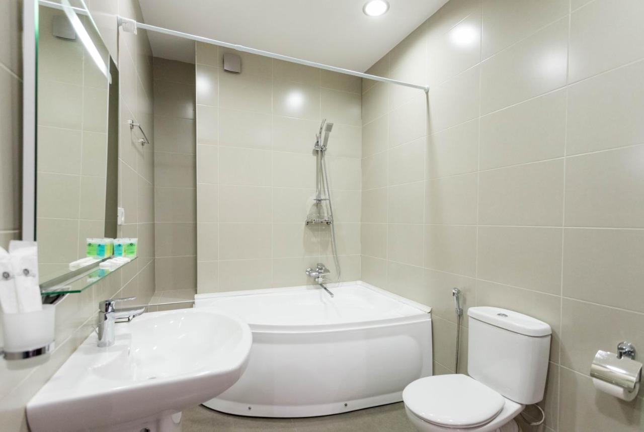 Central Cosy 5Bd-5Bath Apartment Tbilisi Exterior photo