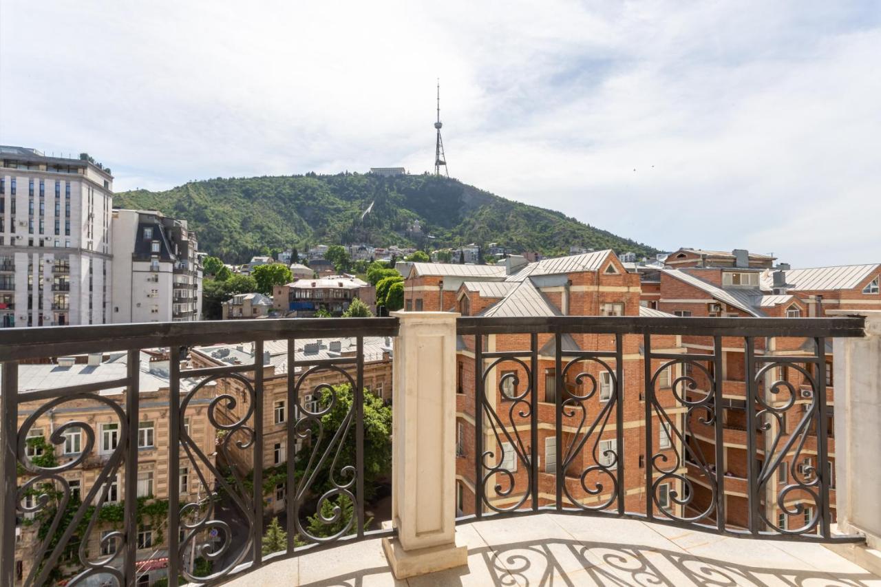 Central Cosy 5Bd-5Bath Apartment Tbilisi Exterior photo